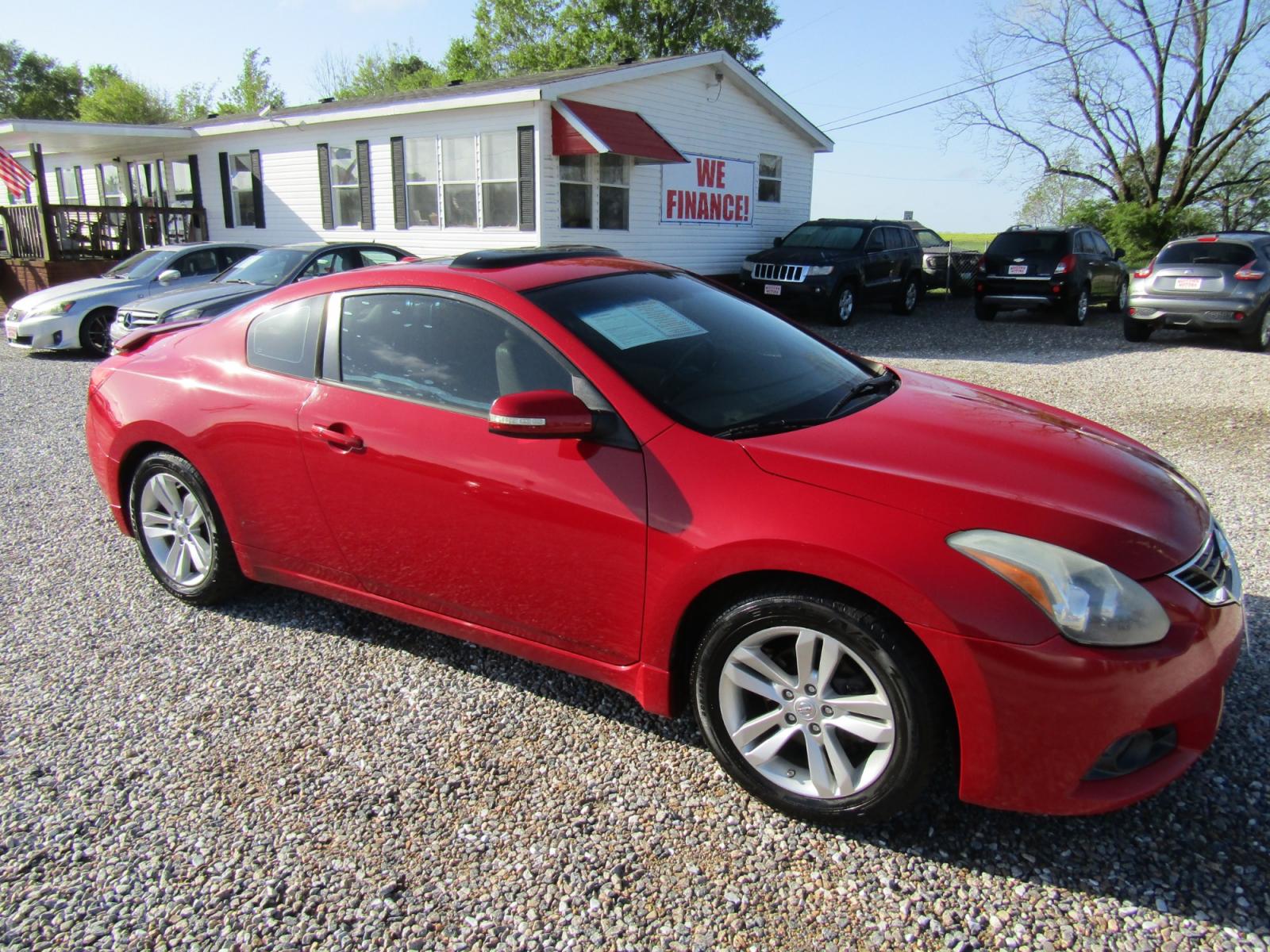 2012 Red /Tan Nissan Altima 2.5 S 6M/T Coupe (1N4AL2EP0CC) with an 2.5L L4 DOHC 16V engine, Automatic transmission, located at 15016 S Hwy 231, Midland City, AL, 36350, (334) 983-3001, 31.306210, -85.495277 - Photo #0